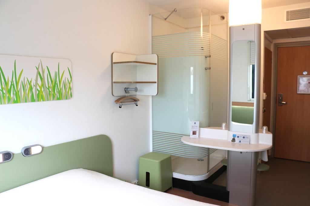 Ibis Budget Castelnaudary - A61 Room photo